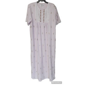 Vintage 80's BBS Women's XXL Embroidered Embellished Lightweight Nightgown